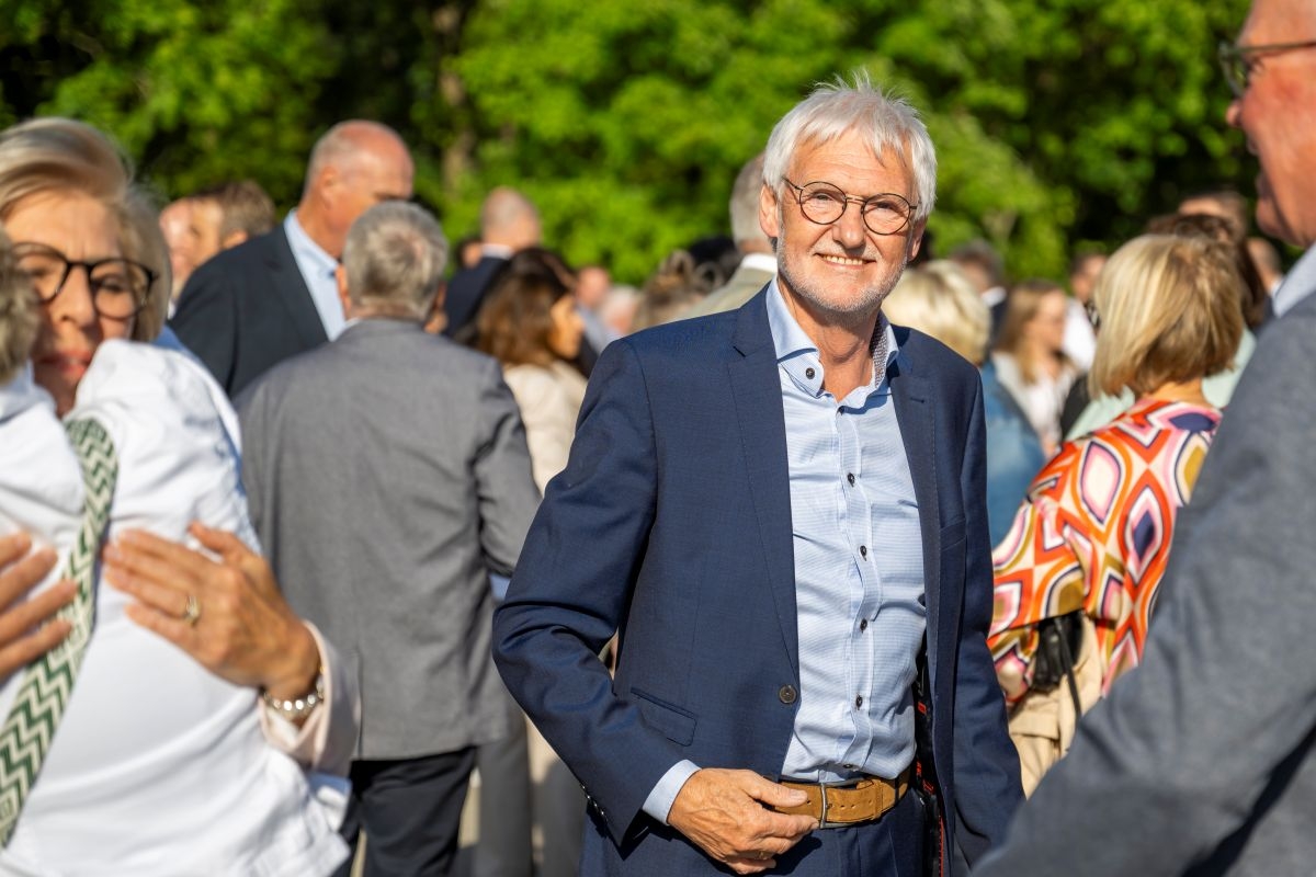 30-Jahre-Feier-03.jpg